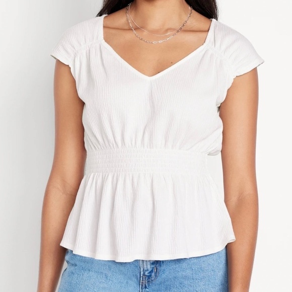 Old Navy Tops - Old Navy Crinkle Smocked Waist, Short Sleeve Blouse, Sea Salt (Ivory), XXL NWT